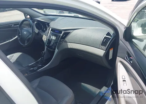 2012 Hyundai Sonata Hybrid from USA, damaged, VIN KMHEC4A46CA022763